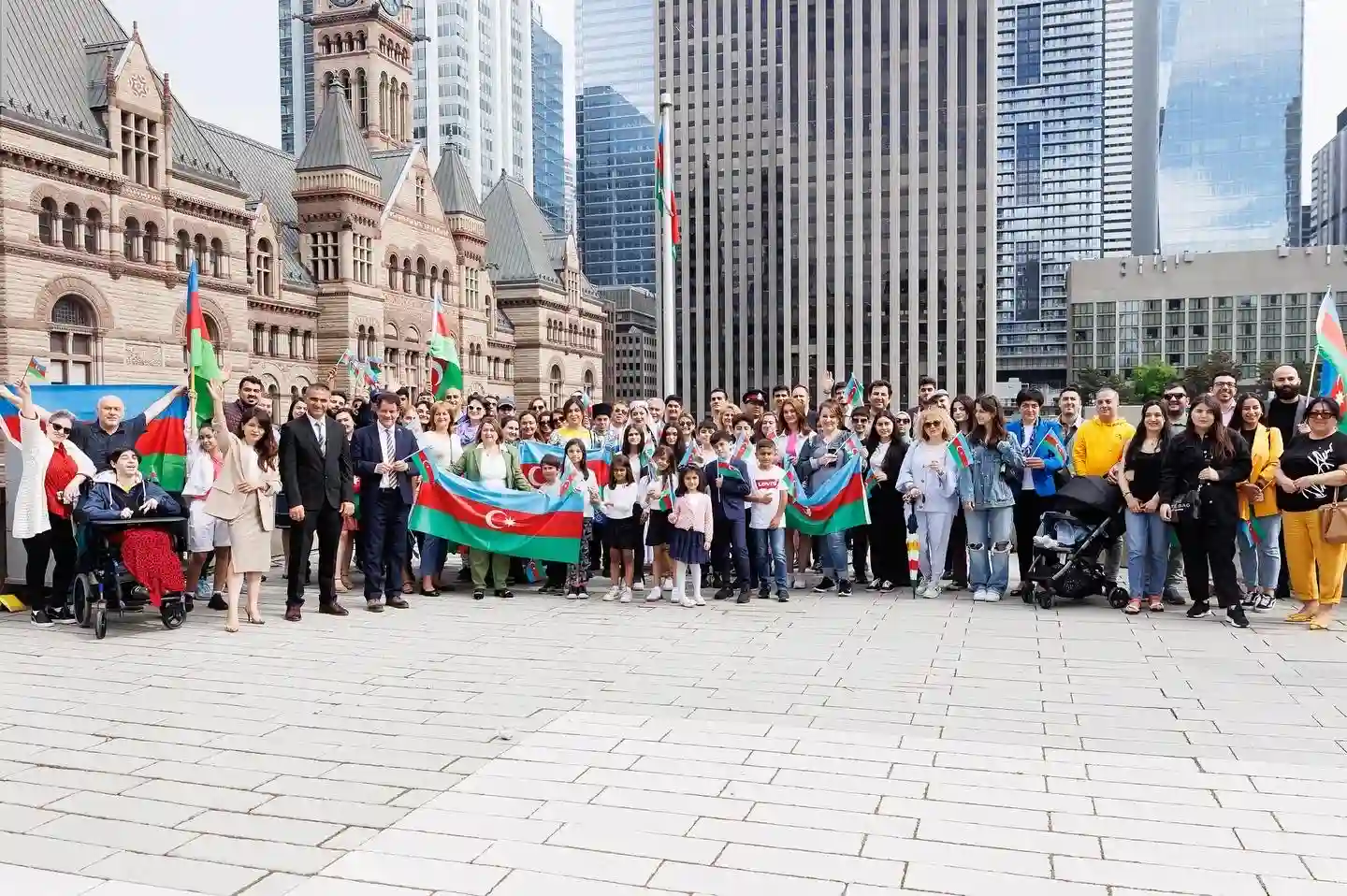 The Azerbaijani Canadian community raises Azerbaijan's flag at the Toronto City Hall